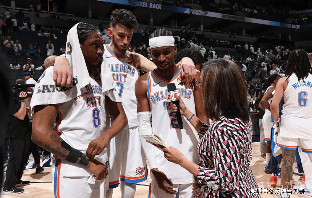俄克拉荷马城雷霆半决赛横扫丹佛掘金，内马尔砍下22记关键球，全场沸腾的简单介绍